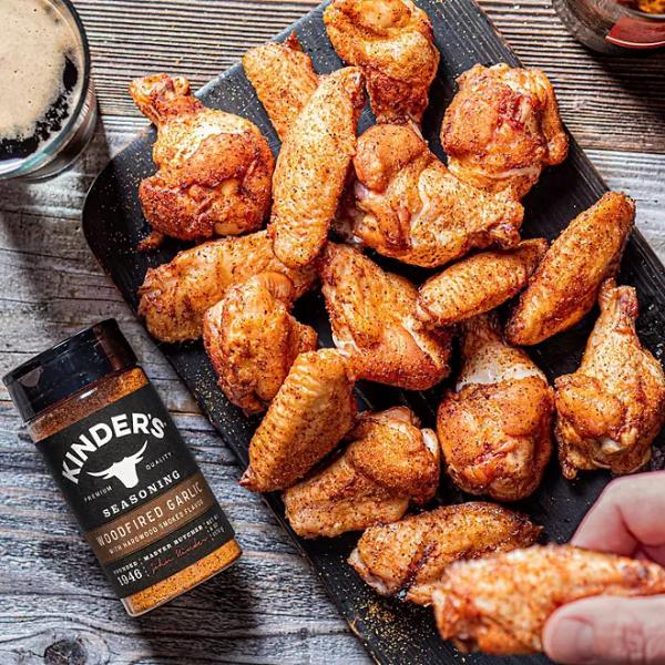 Kinder's Woodfired Garlic Campfire Rub - Premium Quality Seasoning with Hardwood Smoke Flavor for Grilling - 9.5 oz Jar